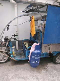 閑置電瓶三輪車轉讓 優質擺攤車，因事急售
